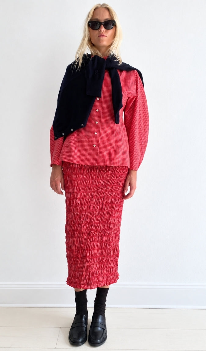 FW26_-_ASSETS_EDITO_NIRVANA_ROUGE.jpg