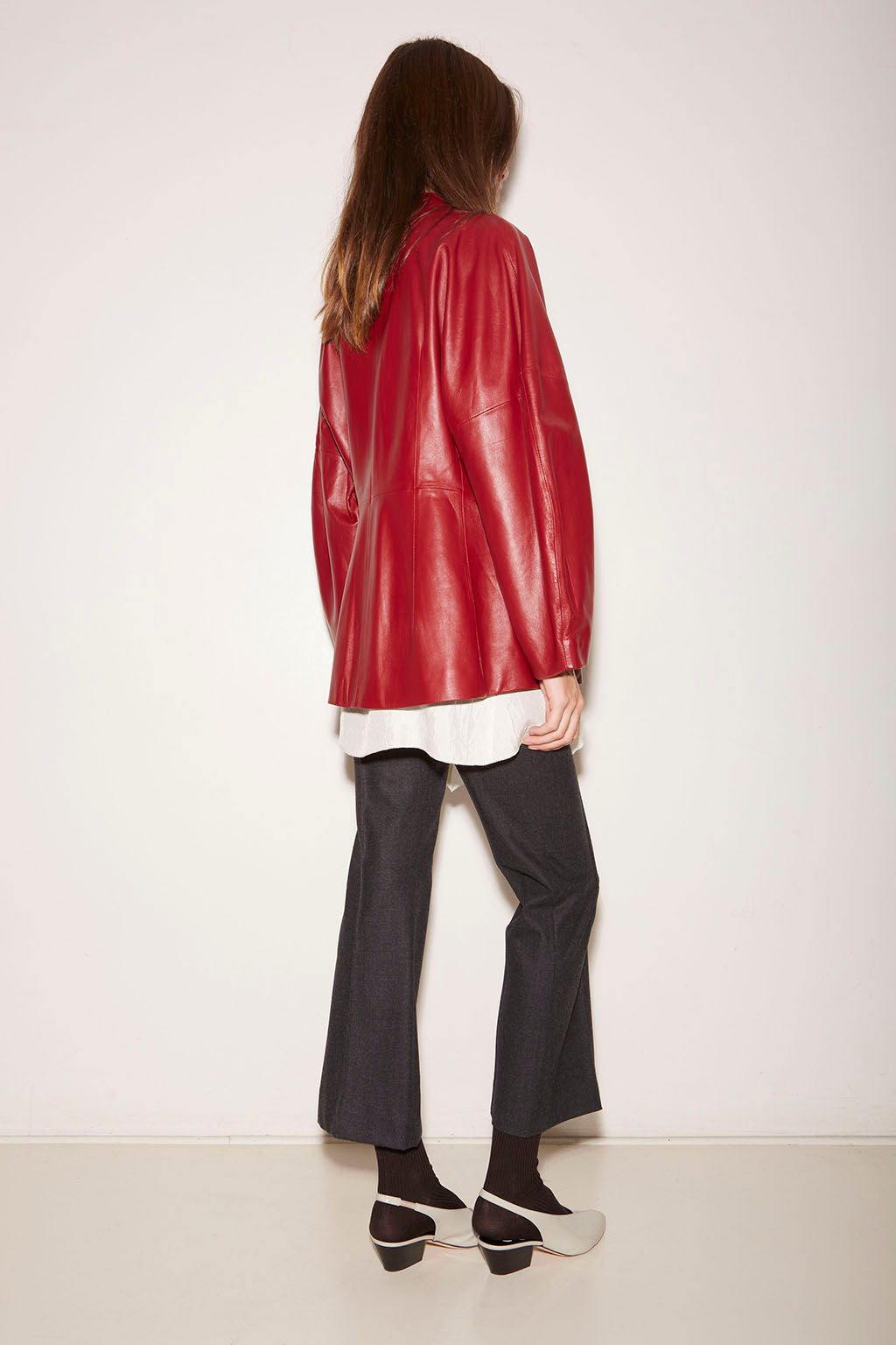 W26LEATCHARLIE-LIPSTICK-6.jpg
