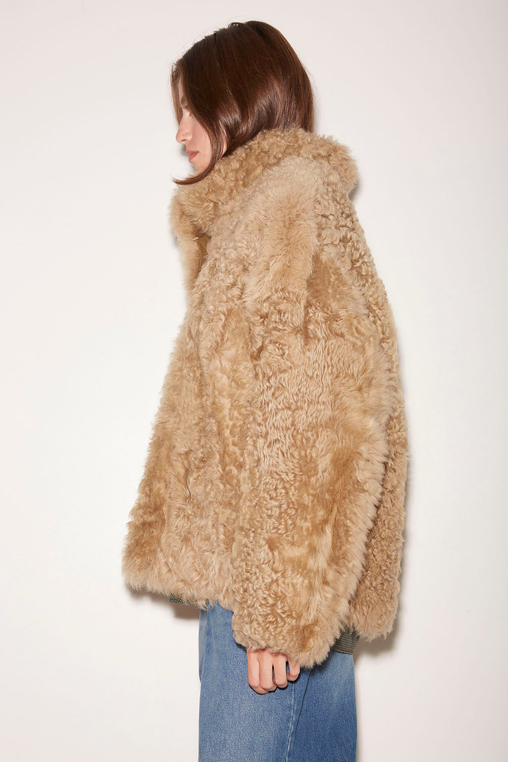 W26SHEAIRIA-BEIGE-1.jpg