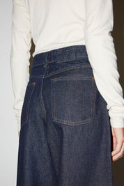 JEAN BARREL HILTON EN DENIM BRUT - ROSEANNA
