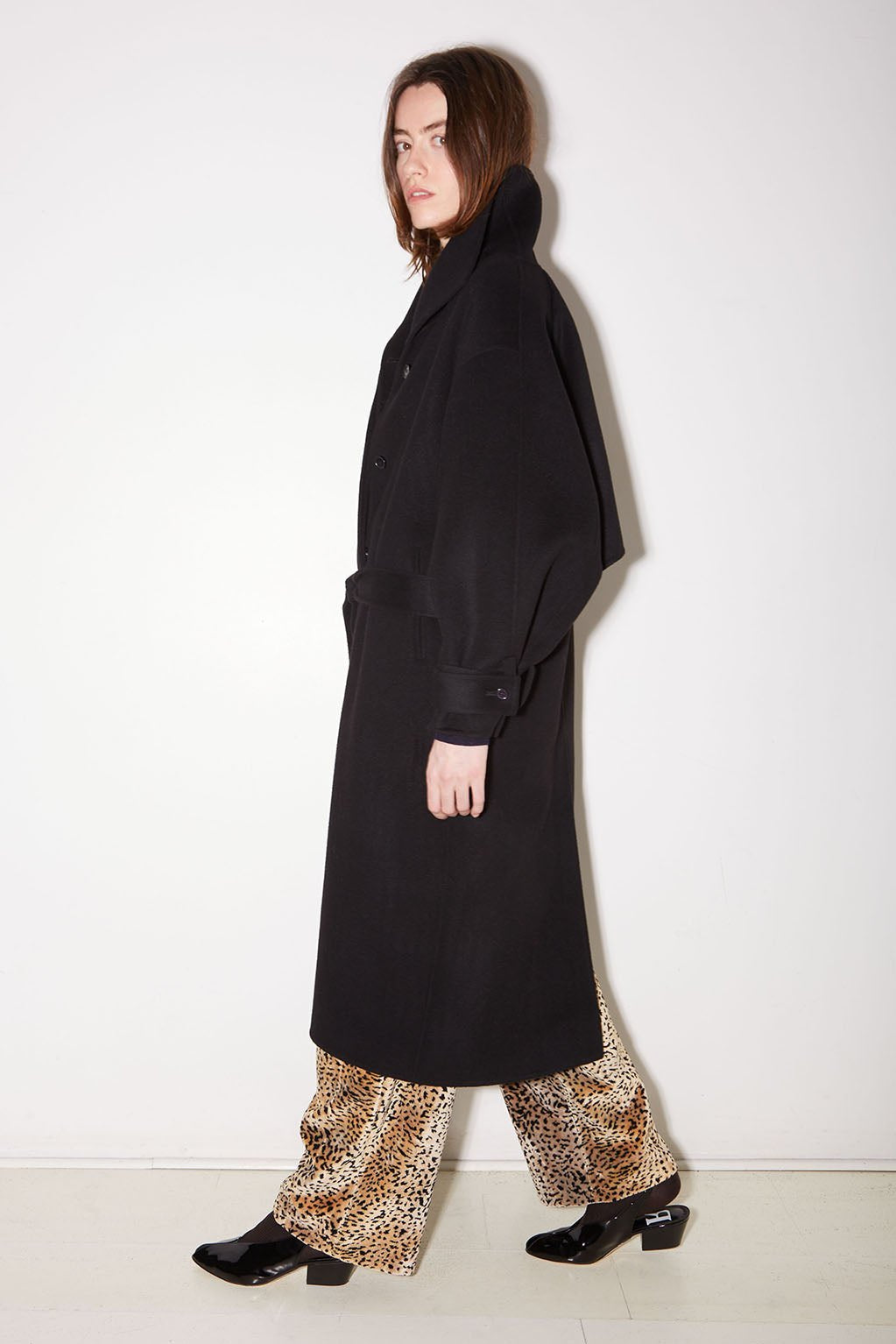 MANTEAU LONG SWAN EN LAINE NOIR - ROSEANNA