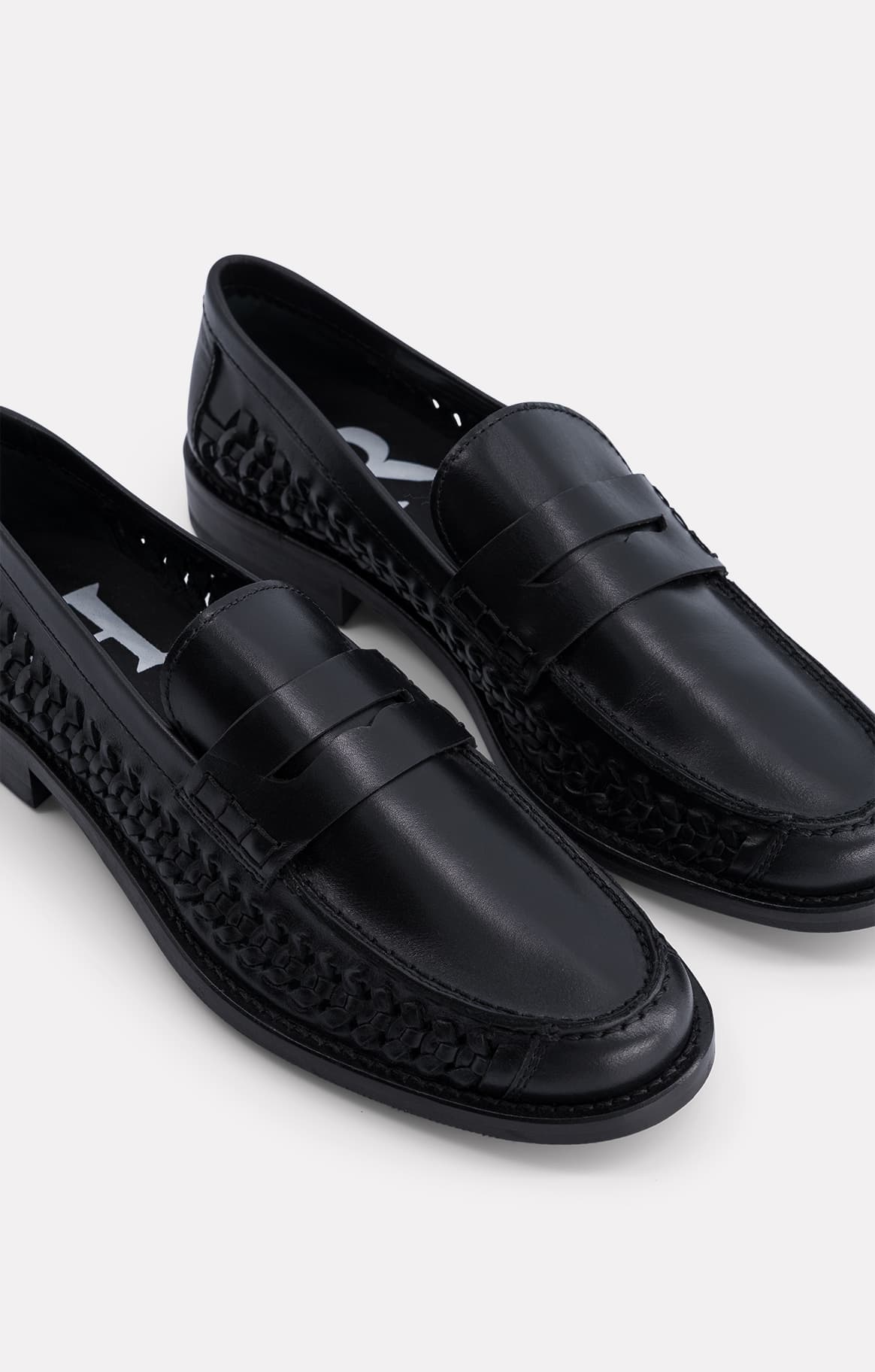 MOCASSINS SOUPLES BASTIAAN NOIR - ROSEANNA