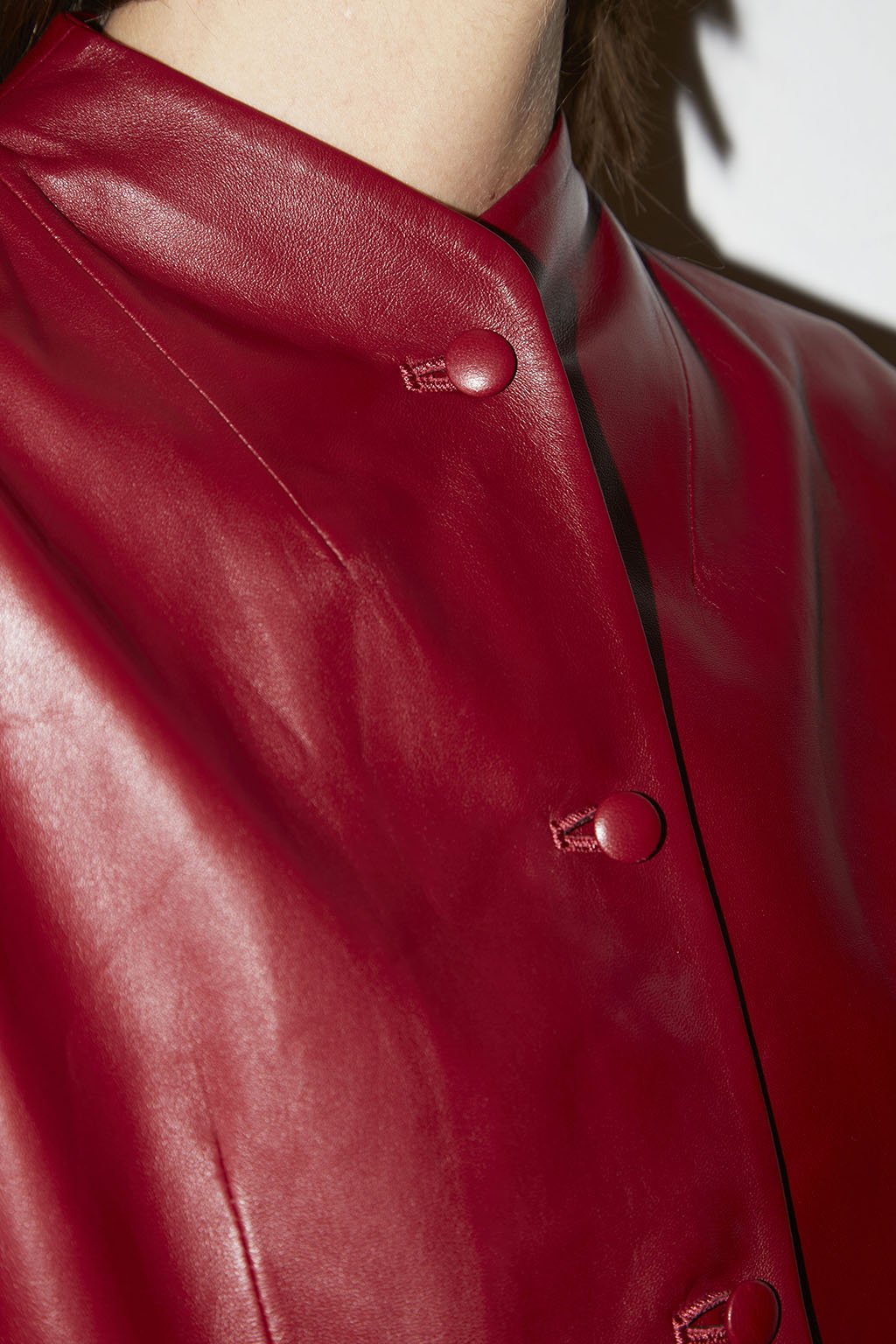 VESTE AJUSTÉE CHARLIE EN CUIR LIPSTICK - ROSEANNA